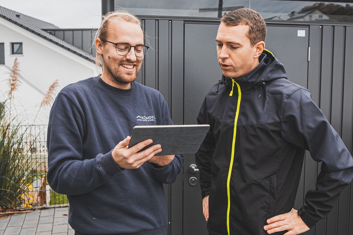 Kömpf24 Monteur im Einsatz