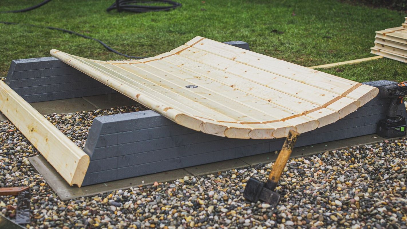 Die Bodendielen geben der Sauna eine solide Basis