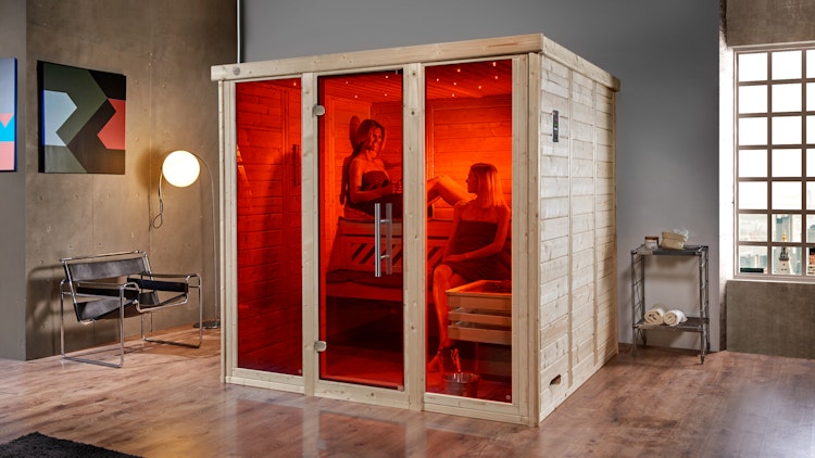 Weka Premium Massivholz-Elementsauna Kemi Panorama 3 mit Glastür+2 Fenster und Sternenhimmel - 45 mm Weka Premium Massivholz-Elementsauna Kemi Panorama 3 mit Glastür+2 Fenster und Sternenhimmel - 45 mm