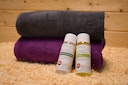 Vorschaubild Weka Geschenkset "für Sie & Ihn" inkl. 2 Saunahandtücher, Aufguss-Konzentrate Lemon und Latschenkiefer