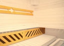 Vorschaubild Weka Premium Massivholz-Elementsauna Kemi 3 mit Glastür - 45 mm